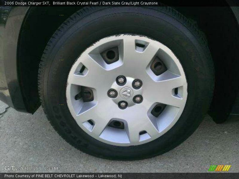 Brilliant Black Crystal Pearl / Dark Slate Gray/Light Graystone 2006 Dodge Charger SXT