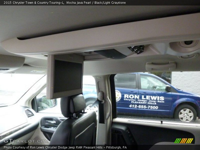 Mocha Java Pearl / Black/Light Graystone 2015 Chrysler Town & Country Touring-L
