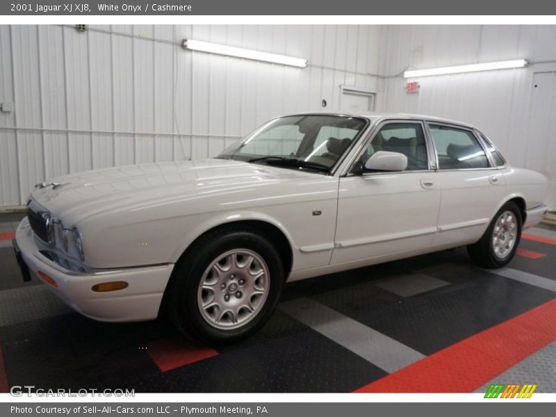 White Onyx / Cashmere 2001 Jaguar XJ XJ8