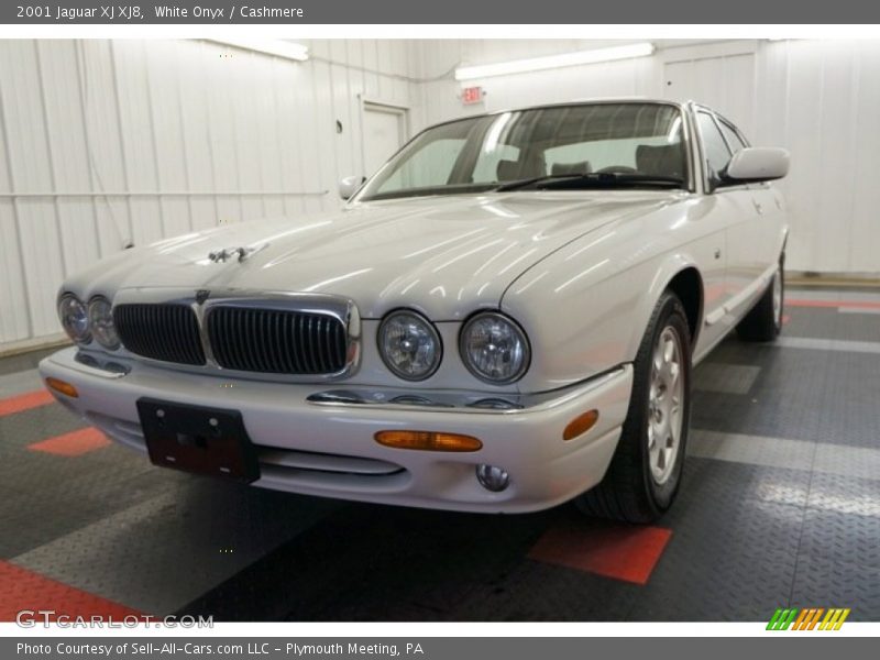 White Onyx / Cashmere 2001 Jaguar XJ XJ8