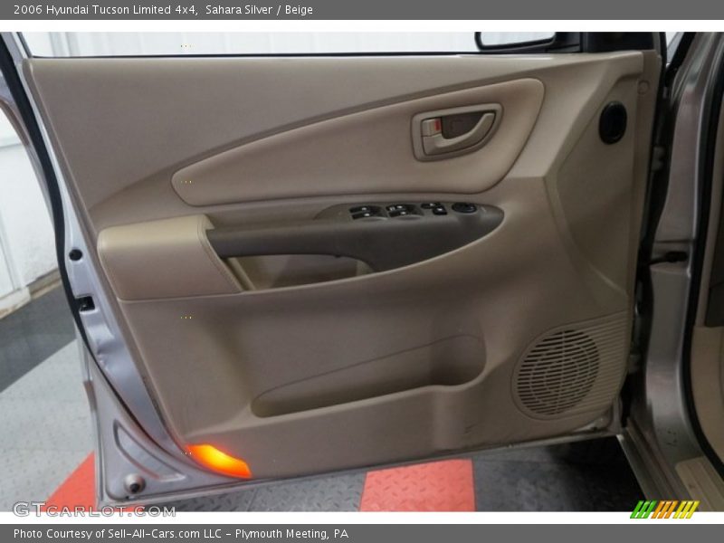 Sahara Silver / Beige 2006 Hyundai Tucson Limited 4x4