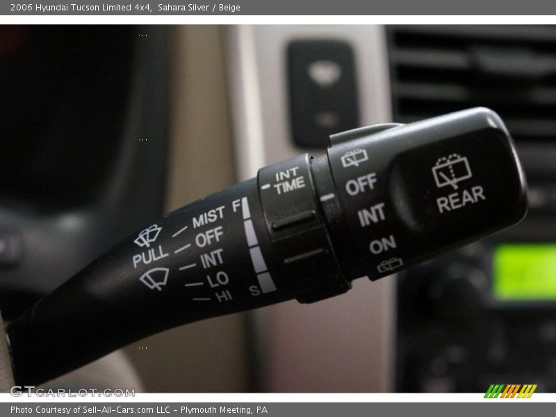 Sahara Silver / Beige 2006 Hyundai Tucson Limited 4x4