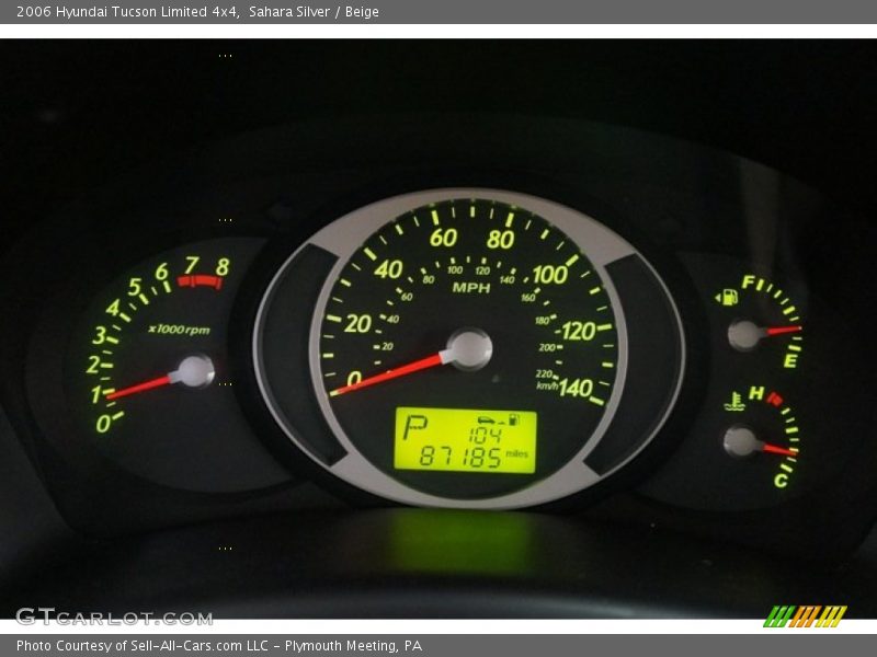 Sahara Silver / Beige 2006 Hyundai Tucson Limited 4x4