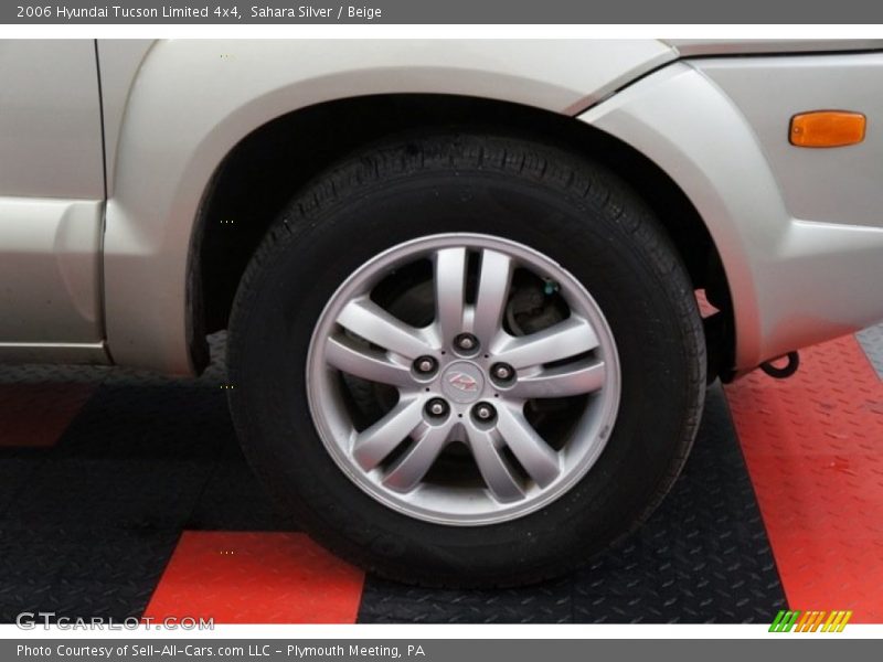 Sahara Silver / Beige 2006 Hyundai Tucson Limited 4x4