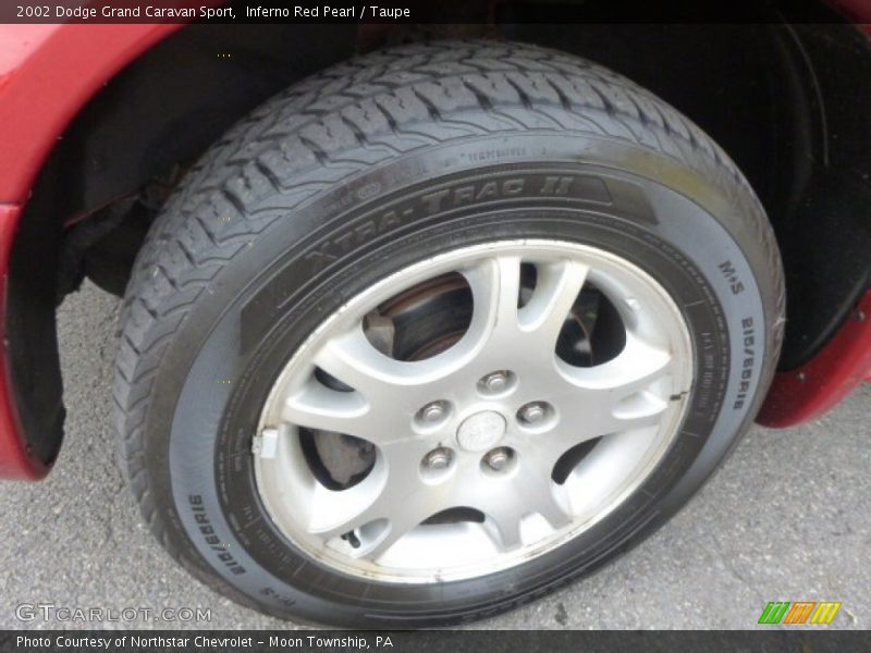 Inferno Red Pearl / Taupe 2002 Dodge Grand Caravan Sport