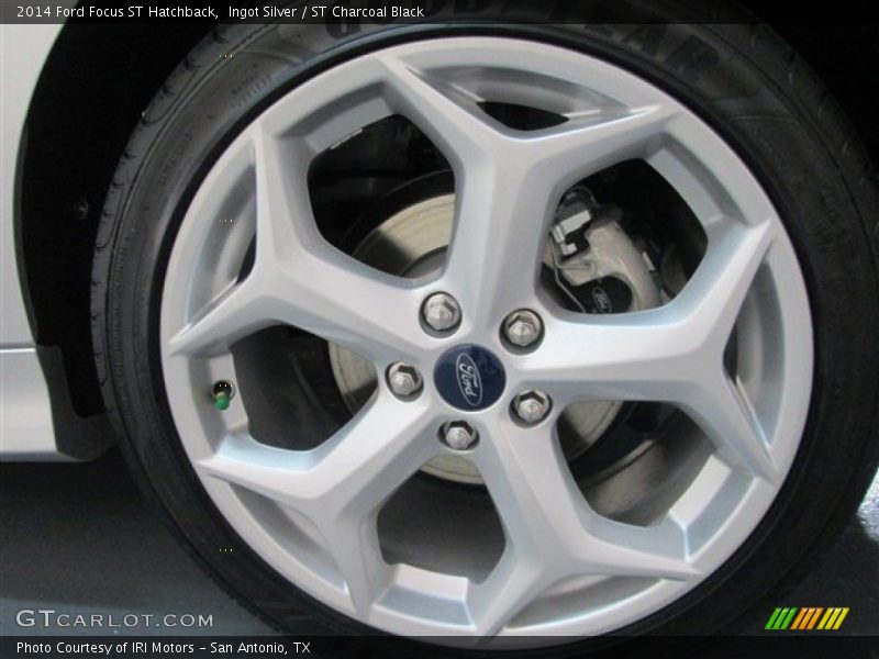 Ingot Silver / ST Charcoal Black 2014 Ford Focus ST Hatchback