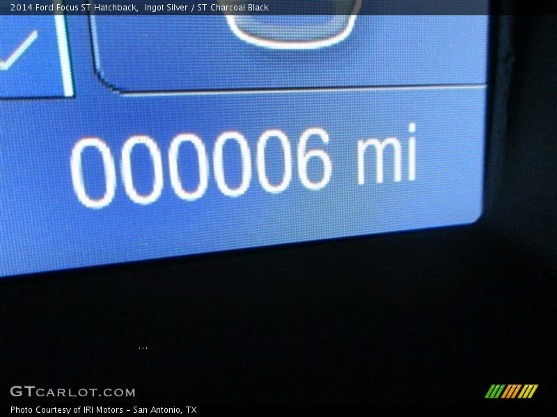 Ingot Silver / ST Charcoal Black 2014 Ford Focus ST Hatchback