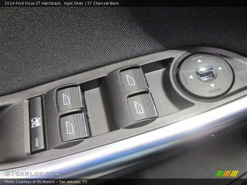 Ingot Silver / ST Charcoal Black 2014 Ford Focus ST Hatchback