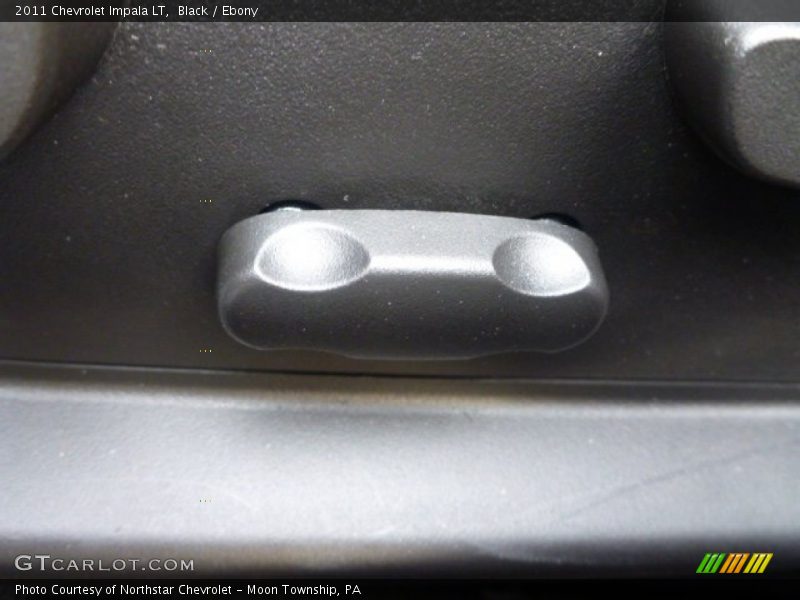 Black / Ebony 2011 Chevrolet Impala LT