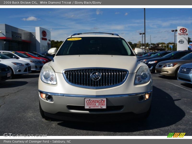 White Diamond Tricoat / Ebony Black/Ebony 2009 Buick Enclave CXL