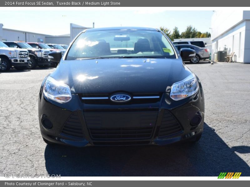 Tuxedo Black / Medium Light Stone 2014 Ford Focus SE Sedan
