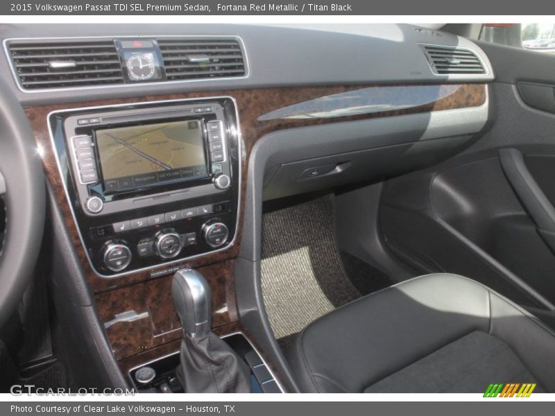 Fortana Red Metallic / Titan Black 2015 Volkswagen Passat TDI SEL Premium Sedan