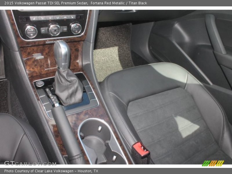 Fortana Red Metallic / Titan Black 2015 Volkswagen Passat TDI SEL Premium Sedan