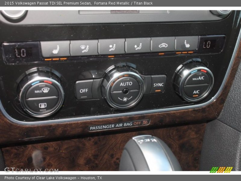 Fortana Red Metallic / Titan Black 2015 Volkswagen Passat TDI SEL Premium Sedan
