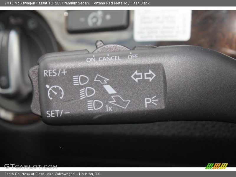 Fortana Red Metallic / Titan Black 2015 Volkswagen Passat TDI SEL Premium Sedan
