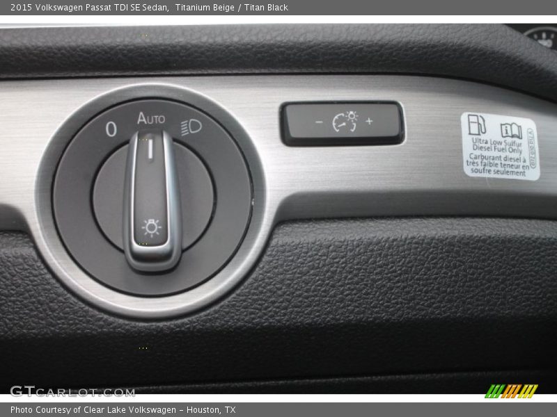 Titanium Beige / Titan Black 2015 Volkswagen Passat TDI SE Sedan