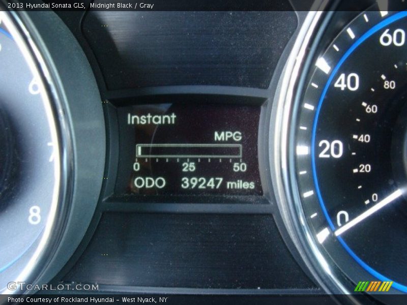 Midnight Black / Gray 2013 Hyundai Sonata GLS