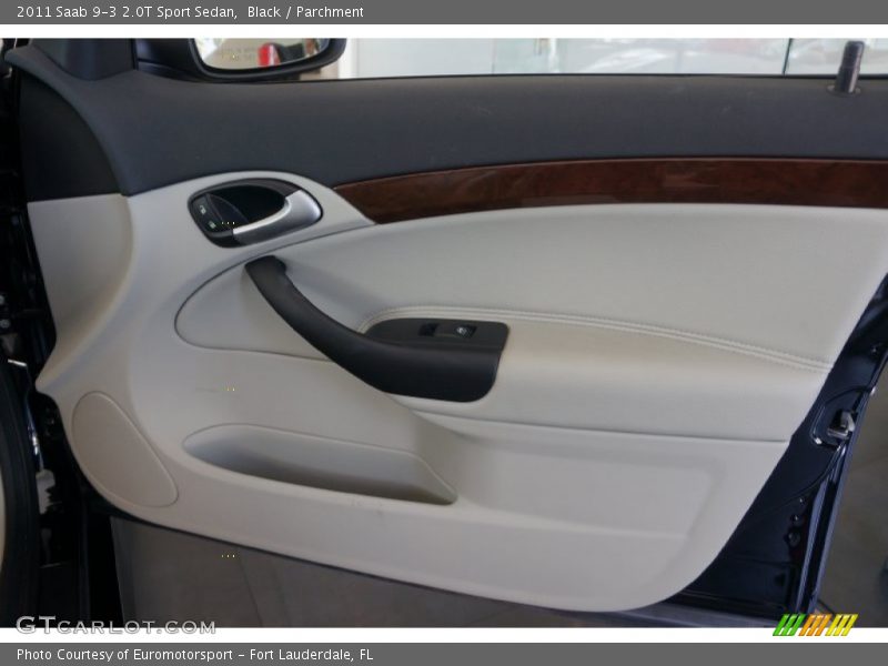 Black / Parchment 2011 Saab 9-3 2.0T Sport Sedan