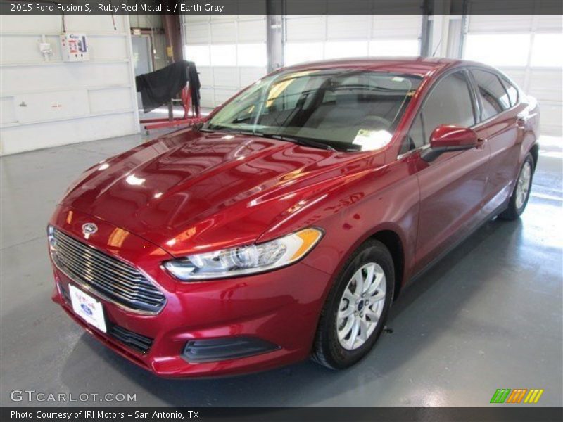 Ruby Red Metallic / Earth Gray 2015 Ford Fusion S