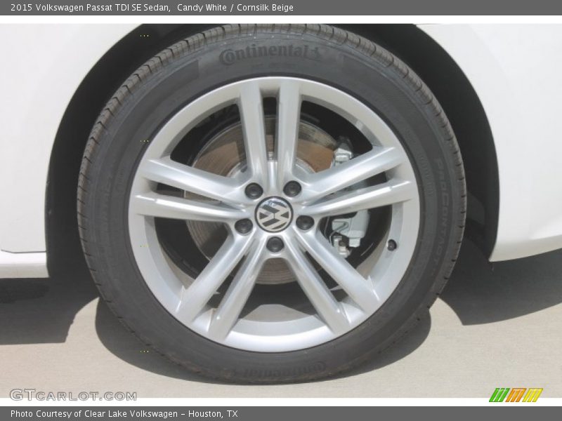 Candy White / Cornsilk Beige 2015 Volkswagen Passat TDI SE Sedan