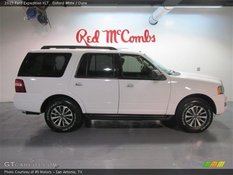 Oxford White / Dune 2015 Ford Expedition XLT