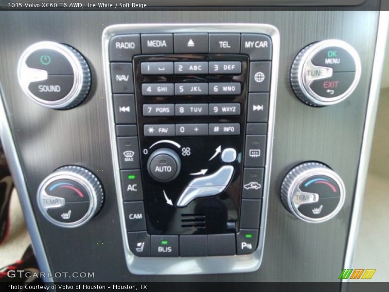 Ice White / Soft Beige 2015 Volvo XC60 T6 AWD