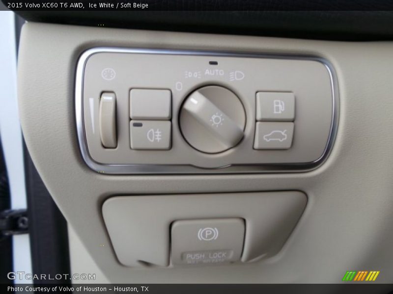 Ice White / Soft Beige 2015 Volvo XC60 T6 AWD