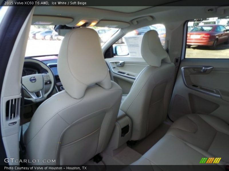 Ice White / Soft Beige 2015 Volvo XC60 T6 AWD