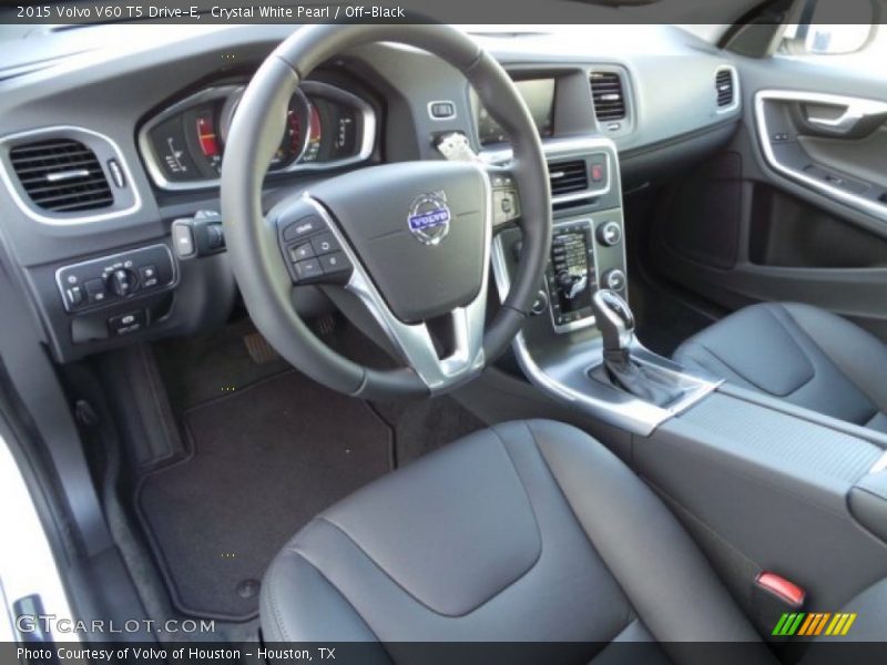 Off-Black Interior - 2015 V60 T5 Drive-E 