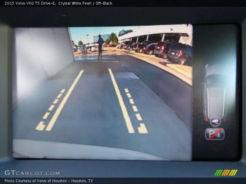 Crystal White Pearl / Off-Black 2015 Volvo V60 T5 Drive-E