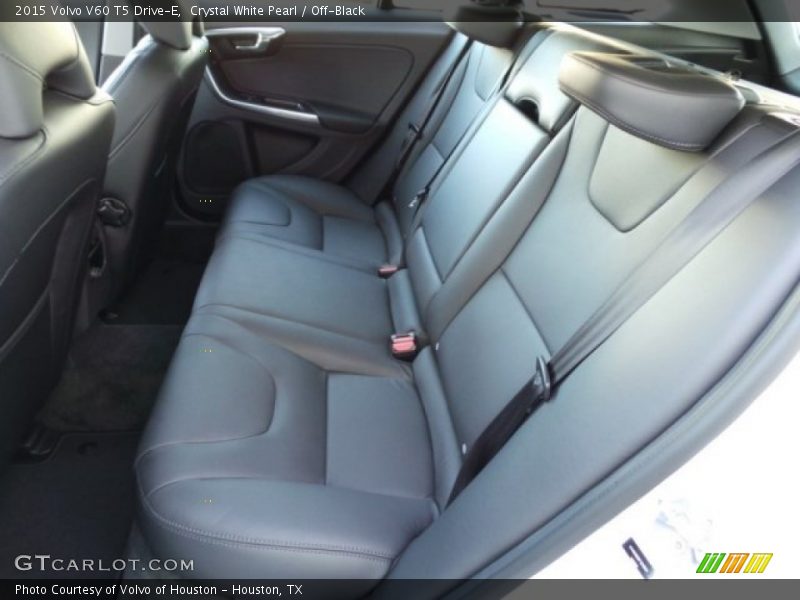 Crystal White Pearl / Off-Black 2015 Volvo V60 T5 Drive-E
