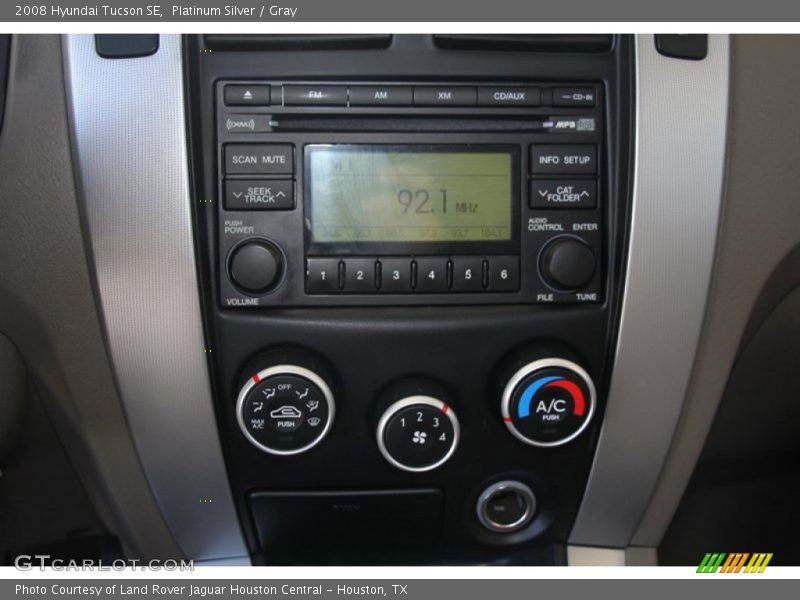 Platinum Silver / Gray 2008 Hyundai Tucson SE