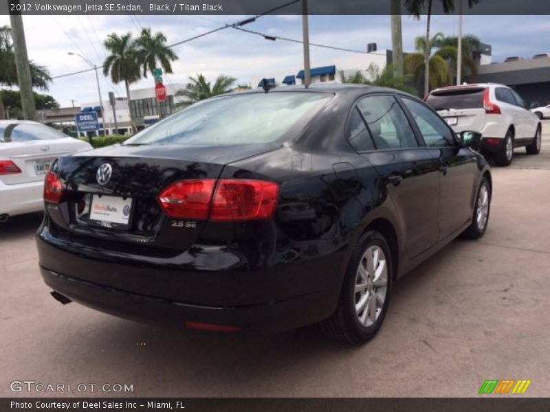 Black / Titan Black 2012 Volkswagen Jetta SE Sedan