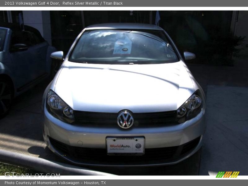 Reflex Silver Metallic / Titan Black 2013 Volkswagen Golf 4 Door