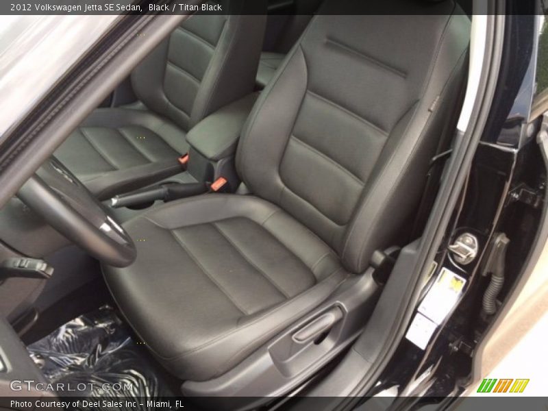 Black / Titan Black 2012 Volkswagen Jetta SE Sedan