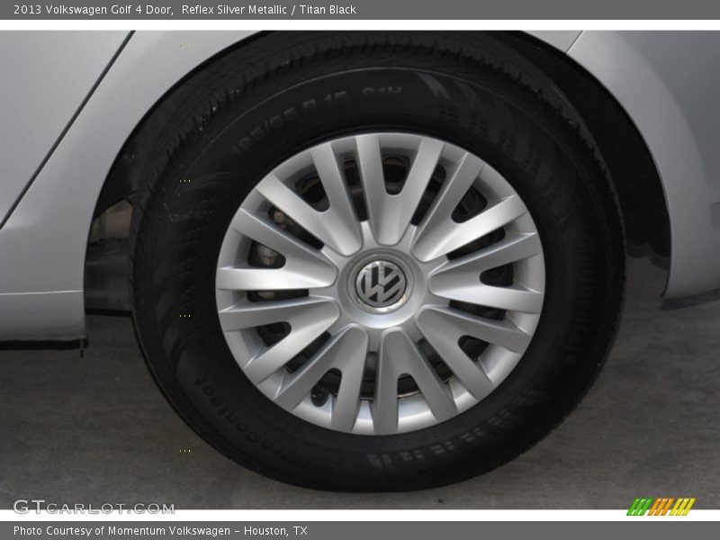 Reflex Silver Metallic / Titan Black 2013 Volkswagen Golf 4 Door