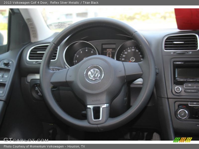Reflex Silver Metallic / Titan Black 2013 Volkswagen Golf 4 Door