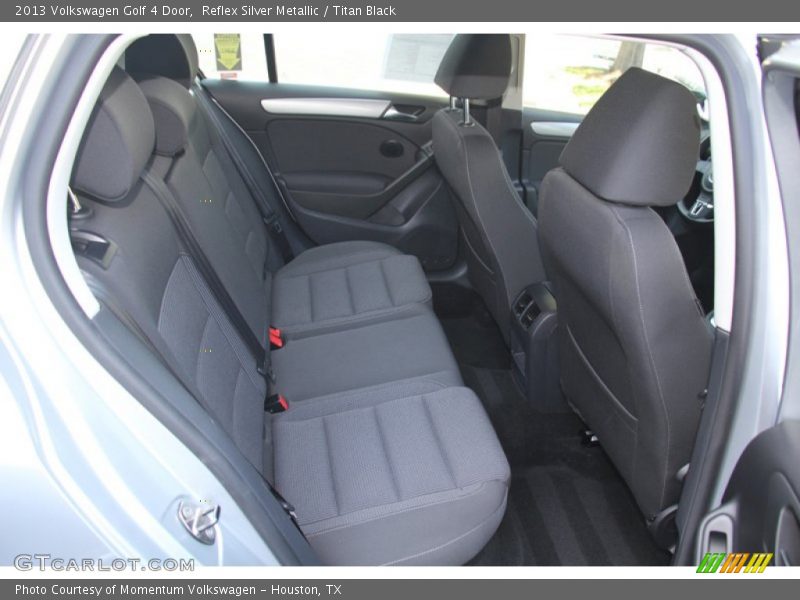 Reflex Silver Metallic / Titan Black 2013 Volkswagen Golf 4 Door
