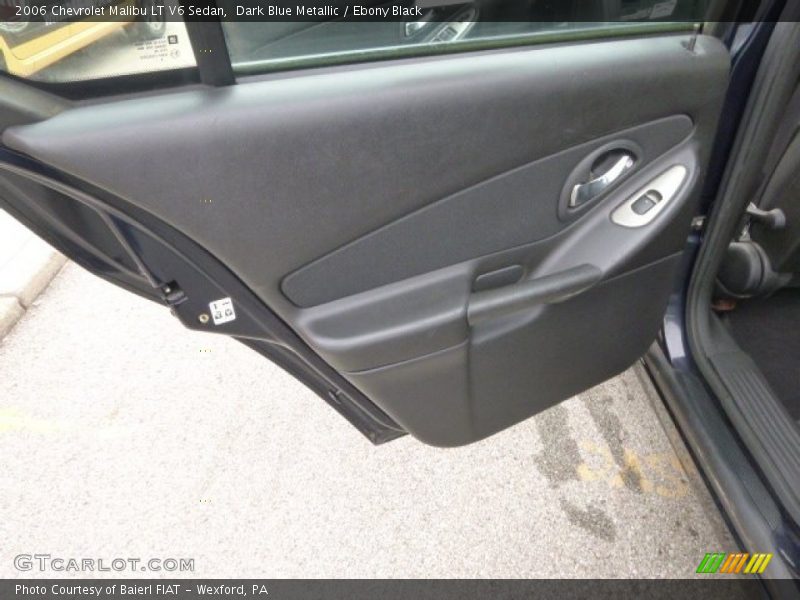 Door Panel of 2006 Malibu LT V6 Sedan