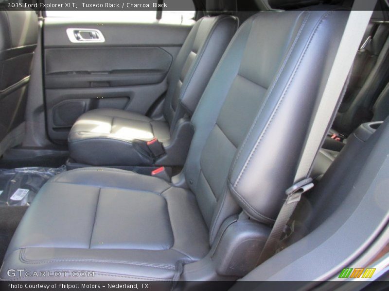Tuxedo Black / Charcoal Black 2015 Ford Explorer XLT