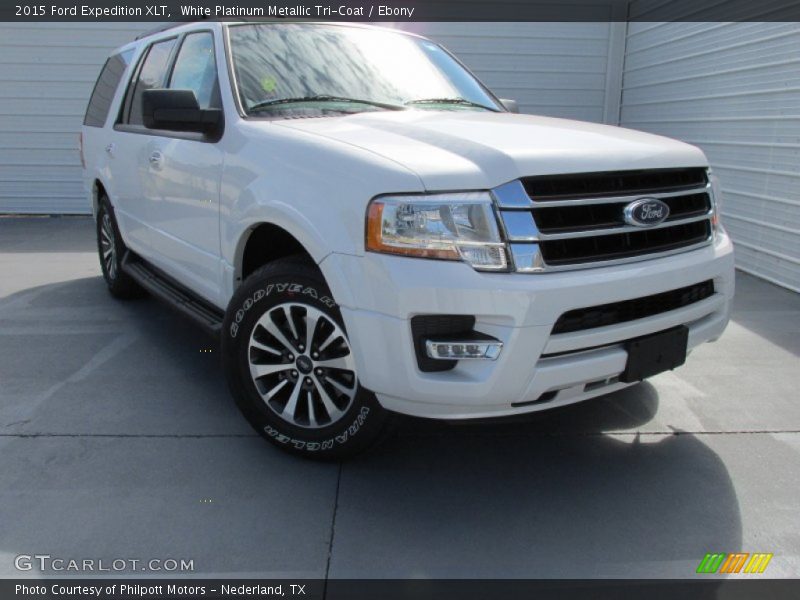 White Platinum Metallic Tri-Coat / Ebony 2015 Ford Expedition XLT