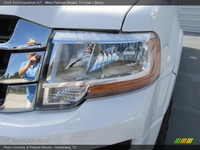 White Platinum Metallic Tri-Coat / Ebony 2015 Ford Expedition XLT