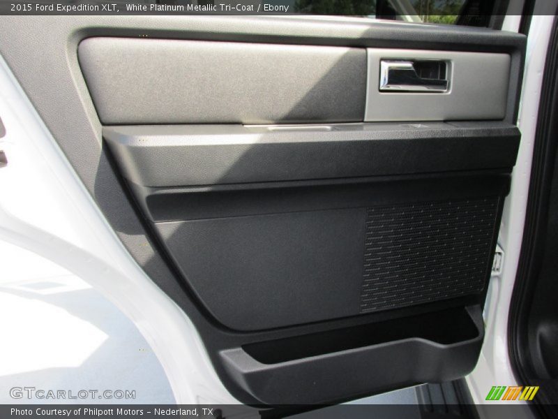 White Platinum Metallic Tri-Coat / Ebony 2015 Ford Expedition XLT