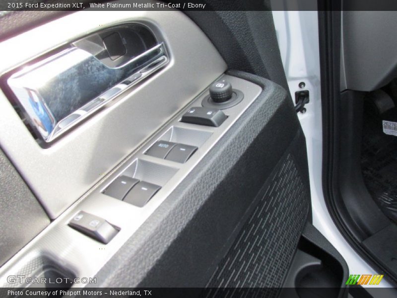 White Platinum Metallic Tri-Coat / Ebony 2015 Ford Expedition XLT