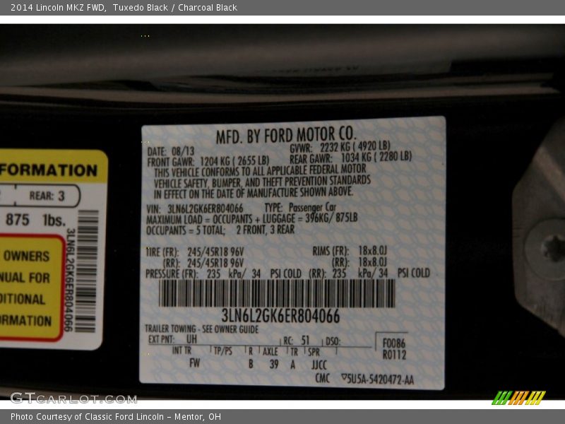 Tuxedo Black / Charcoal Black 2014 Lincoln MKZ FWD
