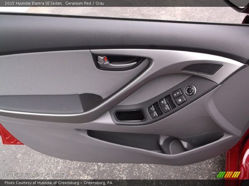Geranium Red / Gray 2015 Hyundai Elantra SE Sedan