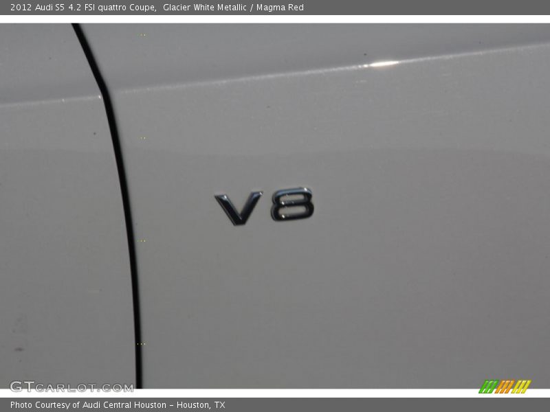 Glacier White Metallic / Magma Red 2012 Audi S5 4.2 FSI quattro Coupe