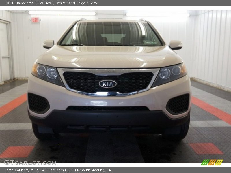 White Sand Beige / Gray 2011 Kia Sorento LX V6 AWD