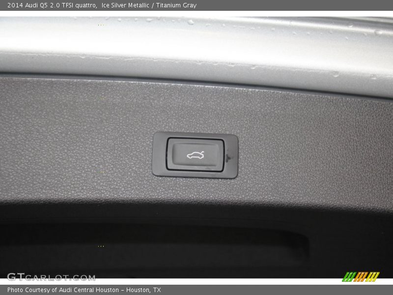 Ice Silver Metallic / Titanium Gray 2014 Audi Q5 2.0 TFSI quattro