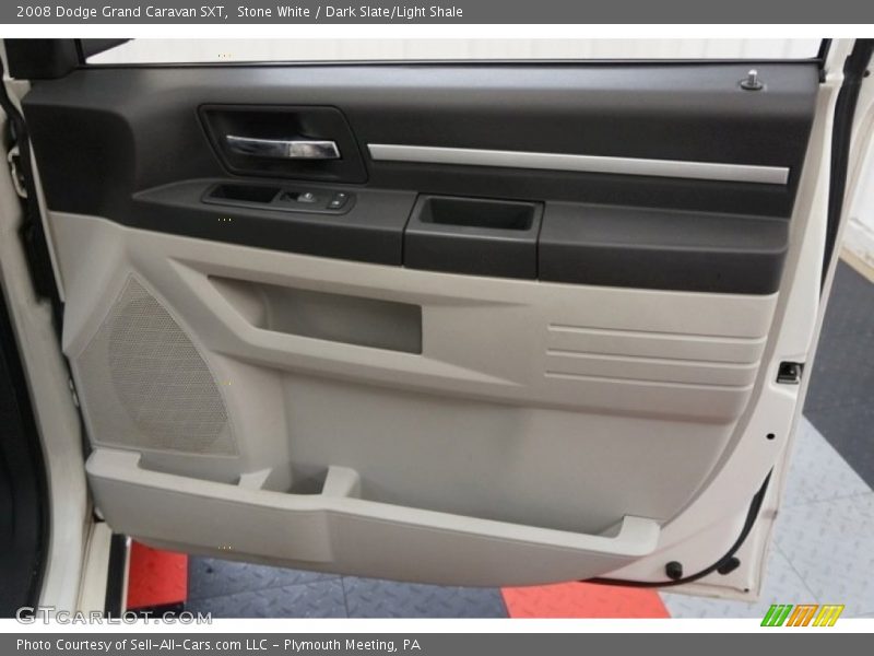 Stone White / Dark Slate/Light Shale 2008 Dodge Grand Caravan SXT